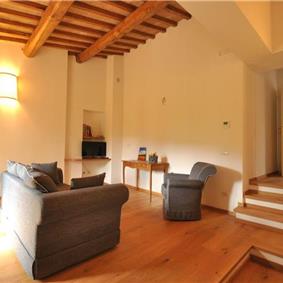 3 Bedroom Villa with Pool near San Gimignano, Sleeps 6